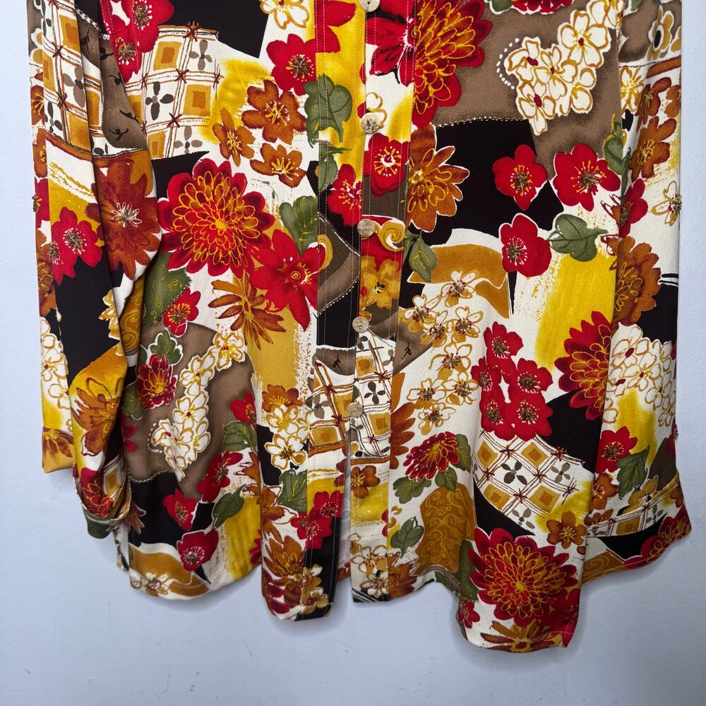 Chico’s Design Silk Blouse Size 3 (XL)Vintage Floral Embellished‎ Shirt Boho - Picture 9 of 11